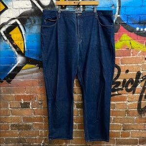 L.L. BEAN-men’s dark wash cotton denim RELAXED FIT straight leg jeans